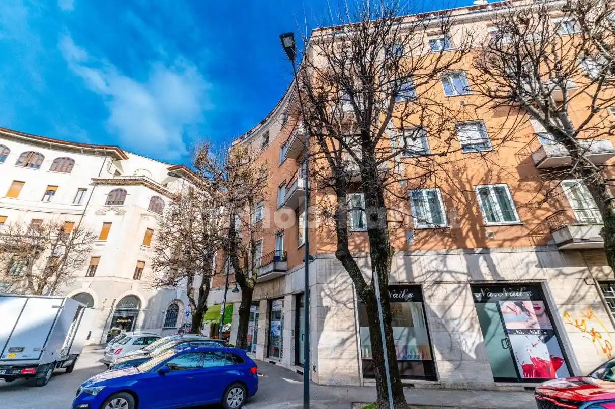 Appartamento in vendita a Brescia