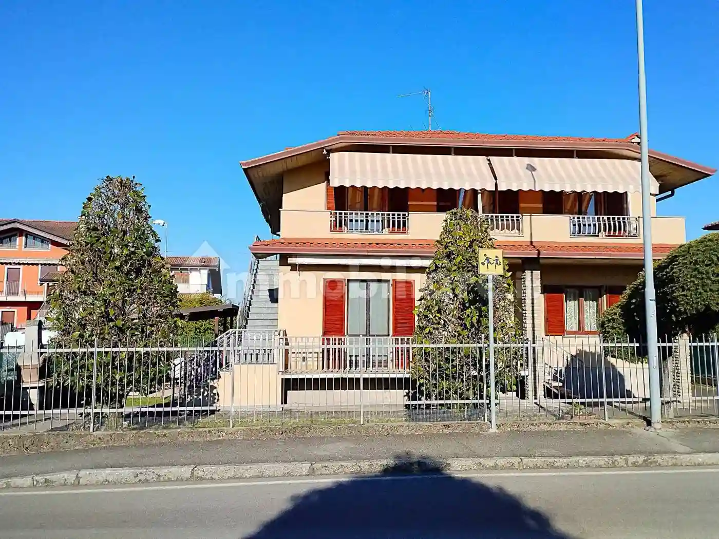 Villa - foto 2