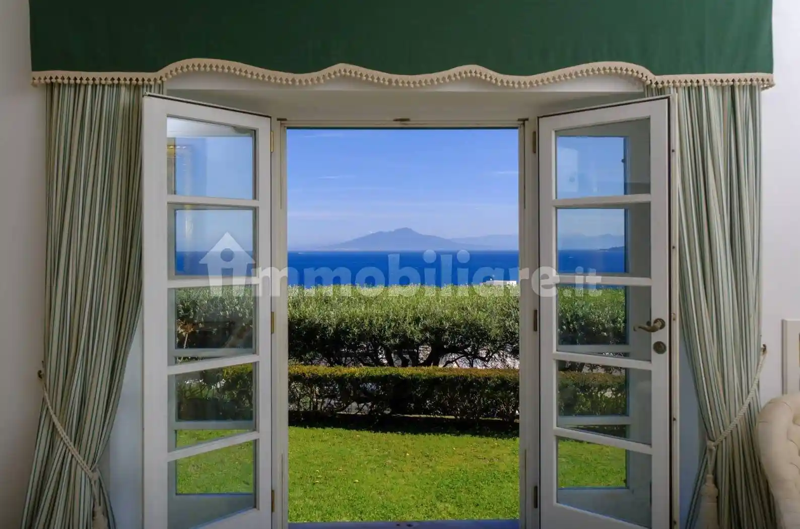Appartamento in vendita a Capri
