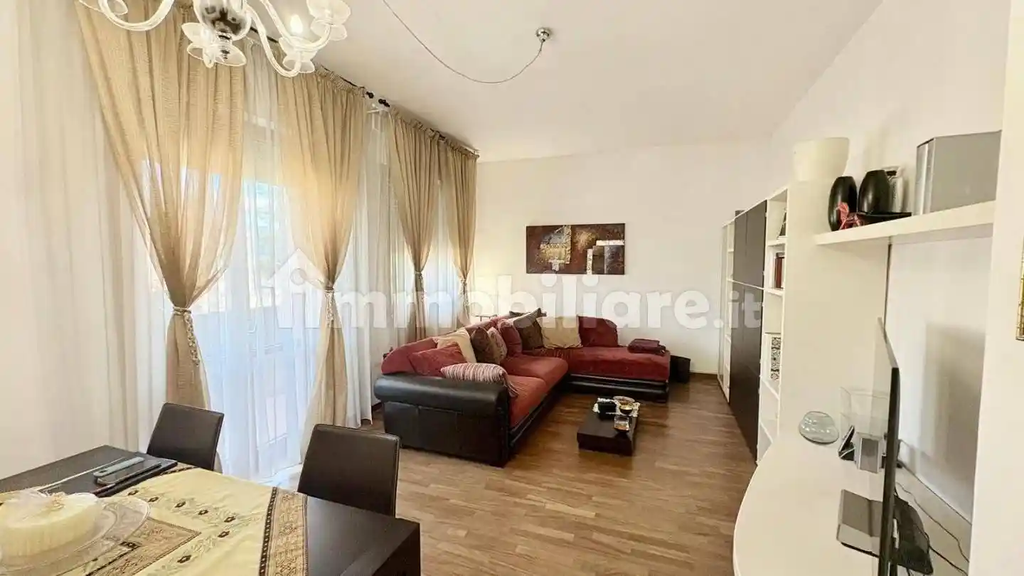 Appartamento in vendita a Lucca