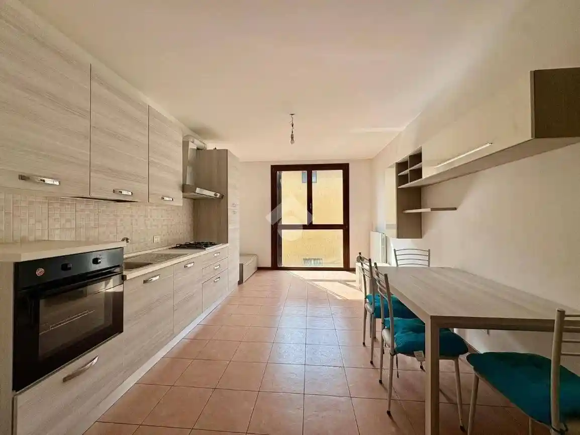 Appartamento in vendita a Gazzaniga