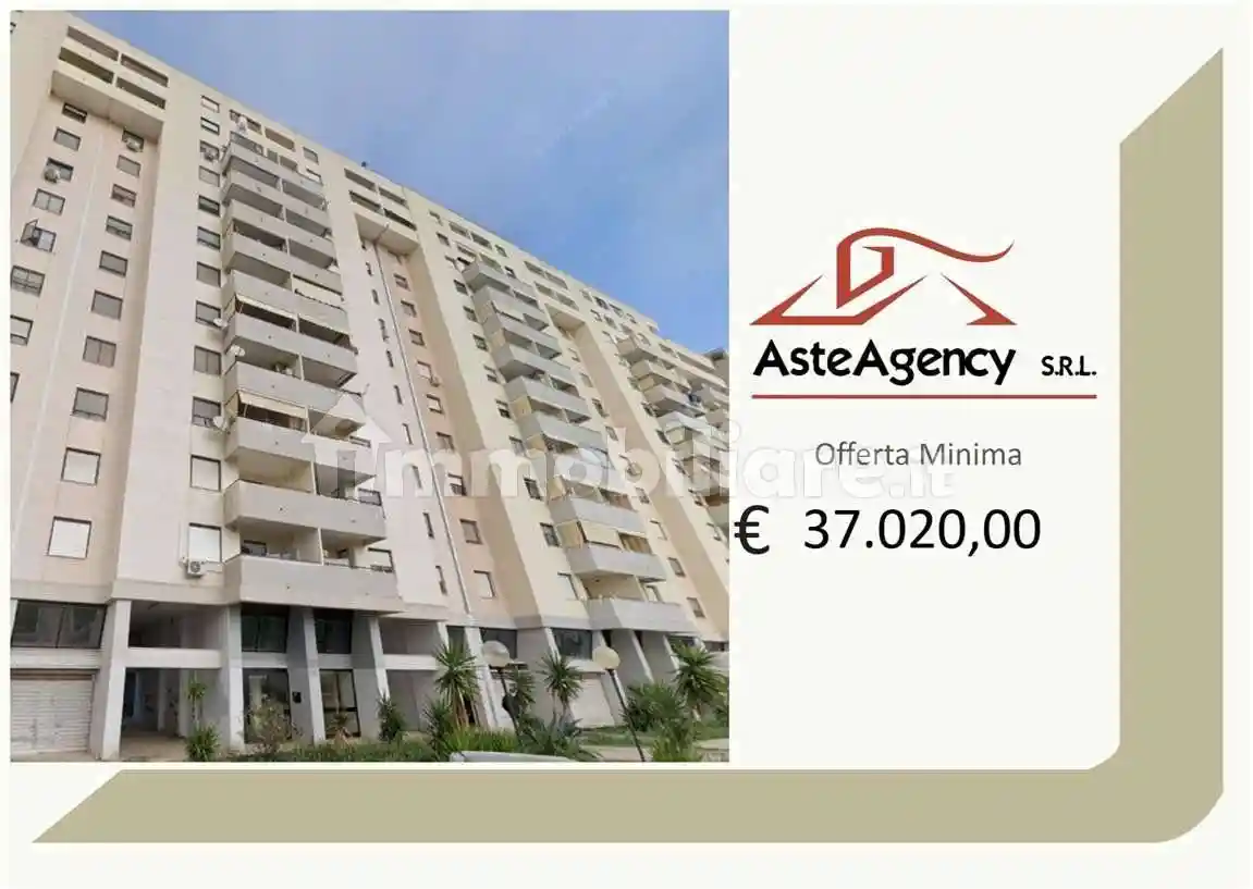 Appartamento in vendita a Taranto