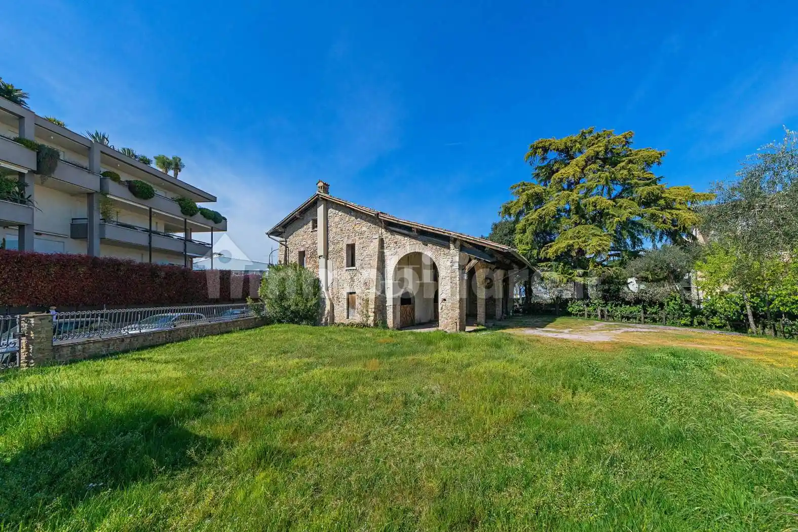Villa in vendita a Desenzano del Garda