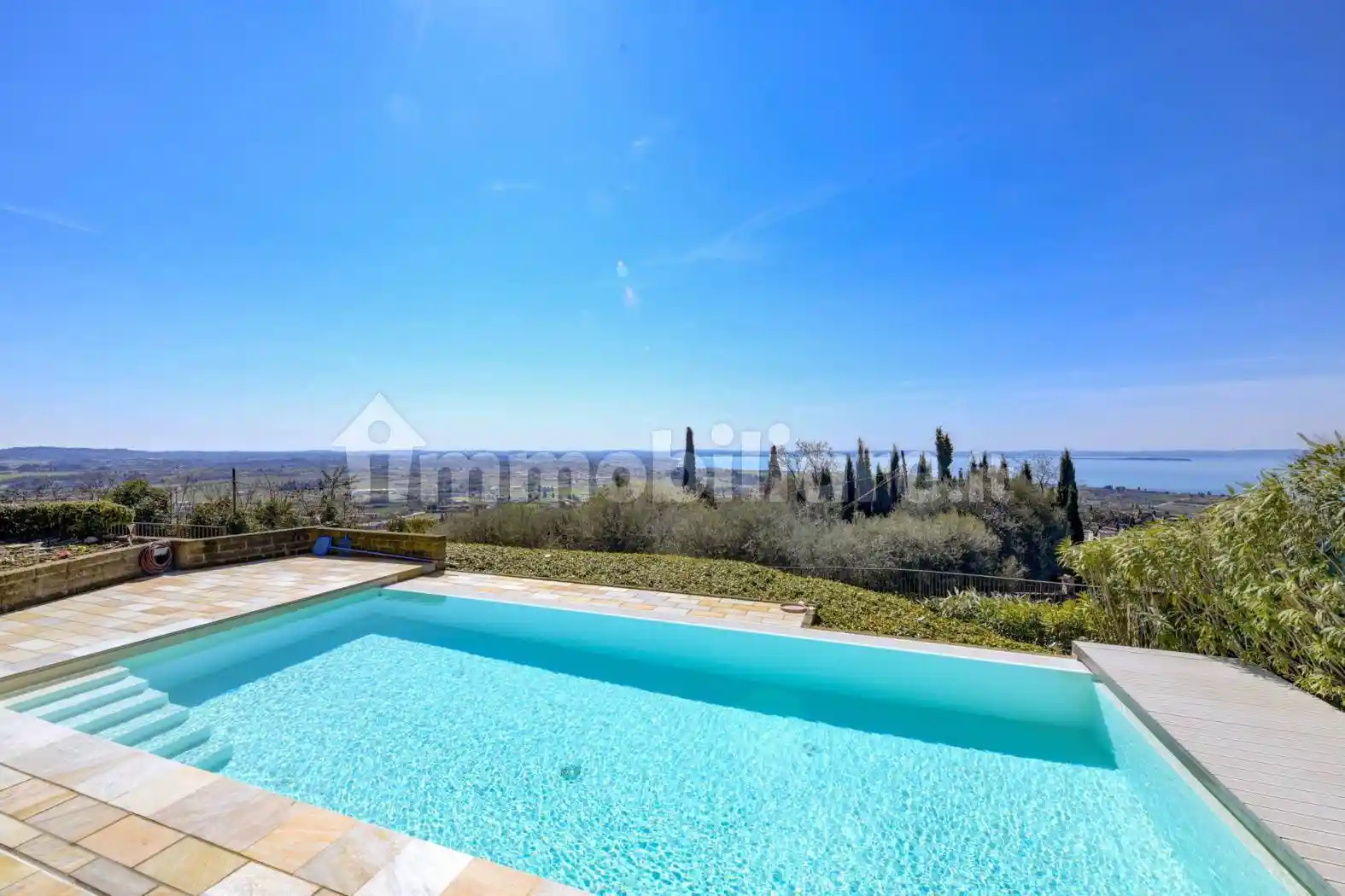 Villa in vendita a Cavaion Veronese