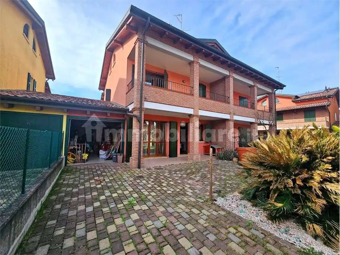 Villa in vendita a San Martino in Rio