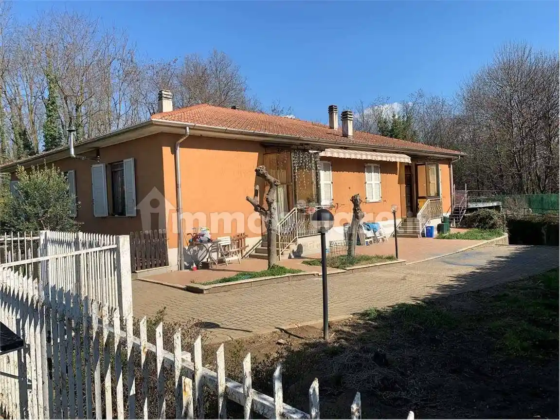 Casa indipendente in vendita a Lurate Caccivio