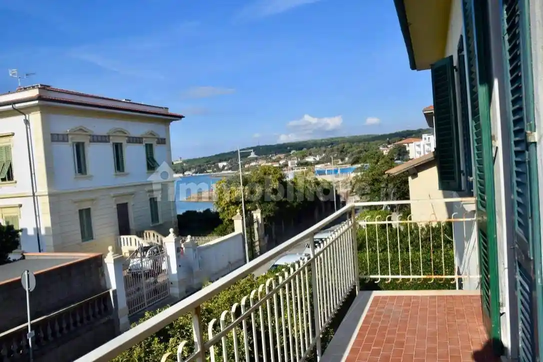 Appartamento in affitto a Rosignano Marittimo