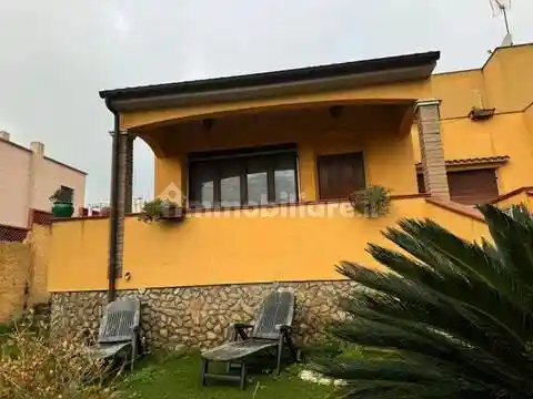 Villa in vendita a Piombino