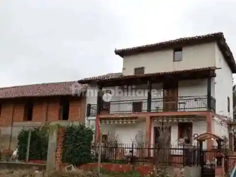 Rustico - Casale in vendita a Poirino
