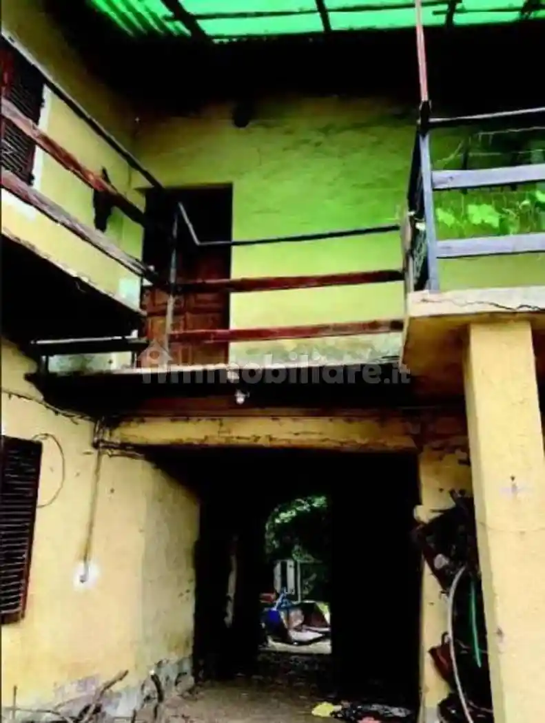 Rustico - Casale in vendita a Pinerolo