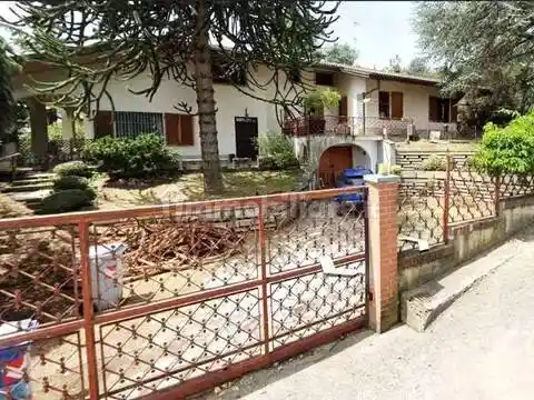 Villa in vendita a Moncalieri