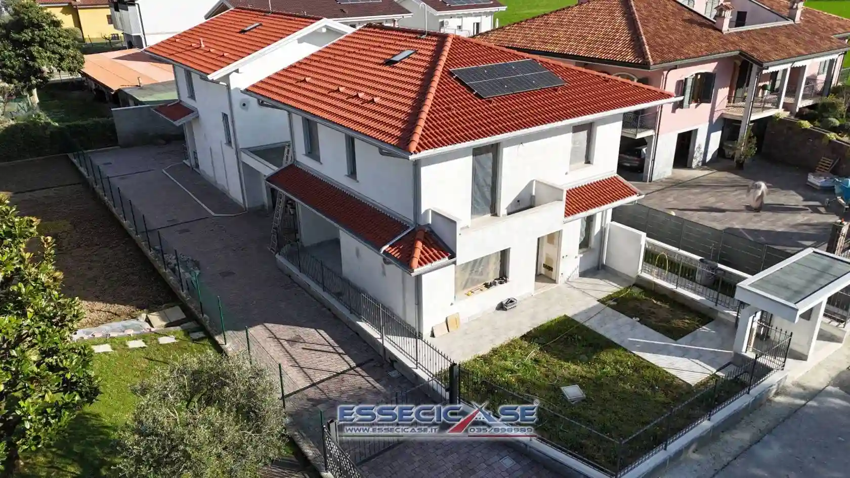 Villa - foto 3