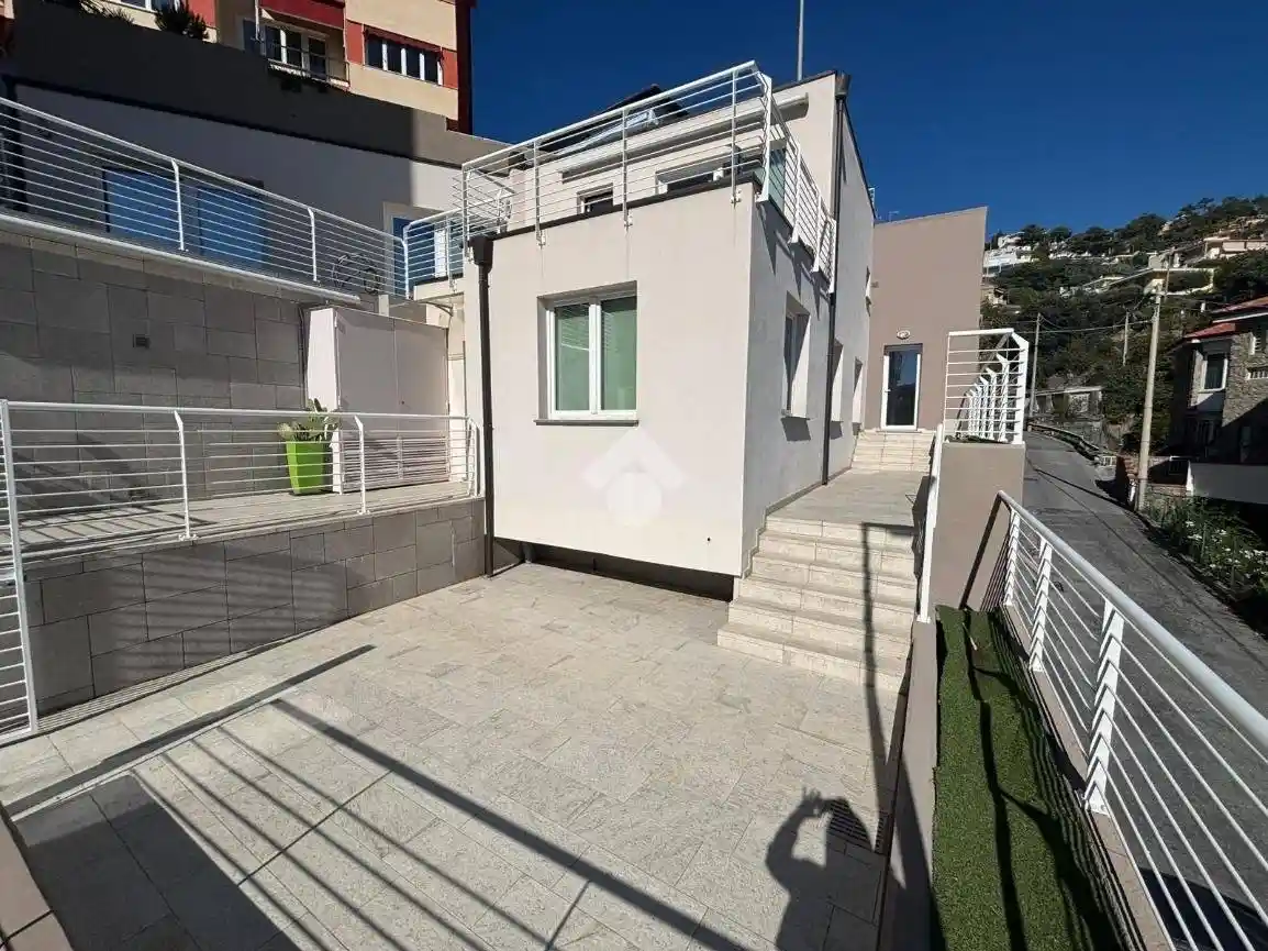 Appartamento in vendita a Albissola Marina