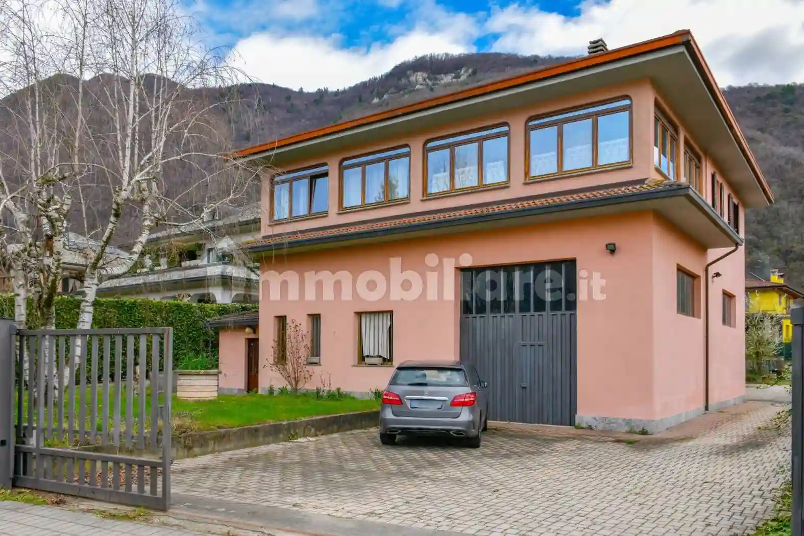 Villa - foto 2
