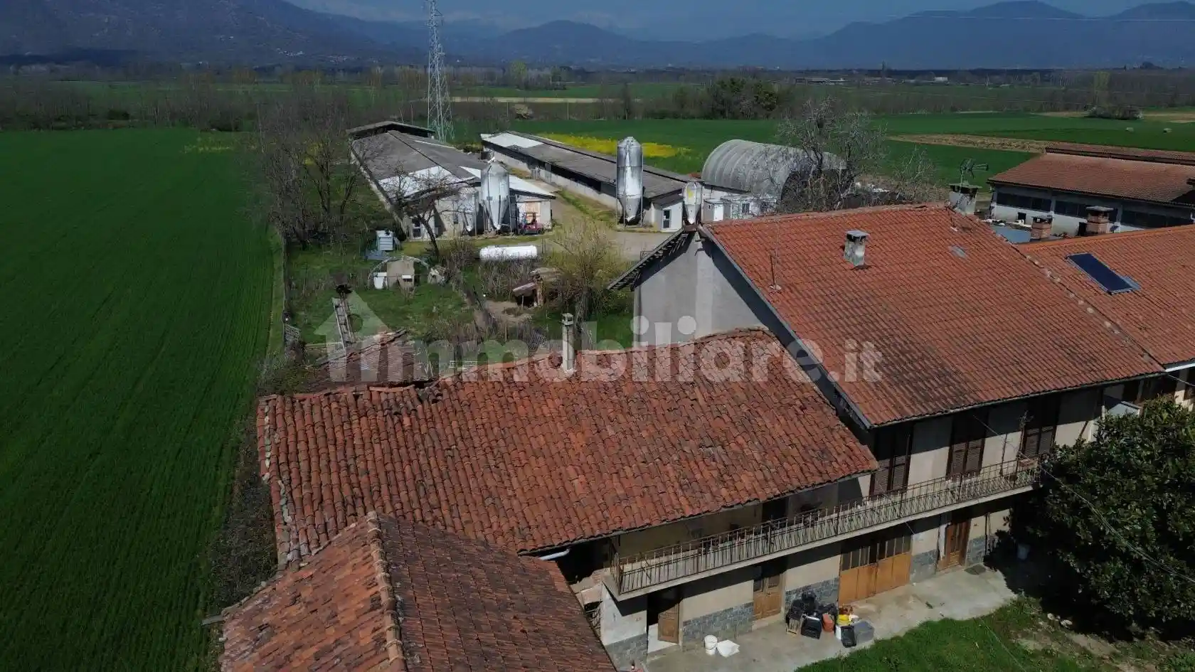 Rustico - Casale in vendita a Piscina