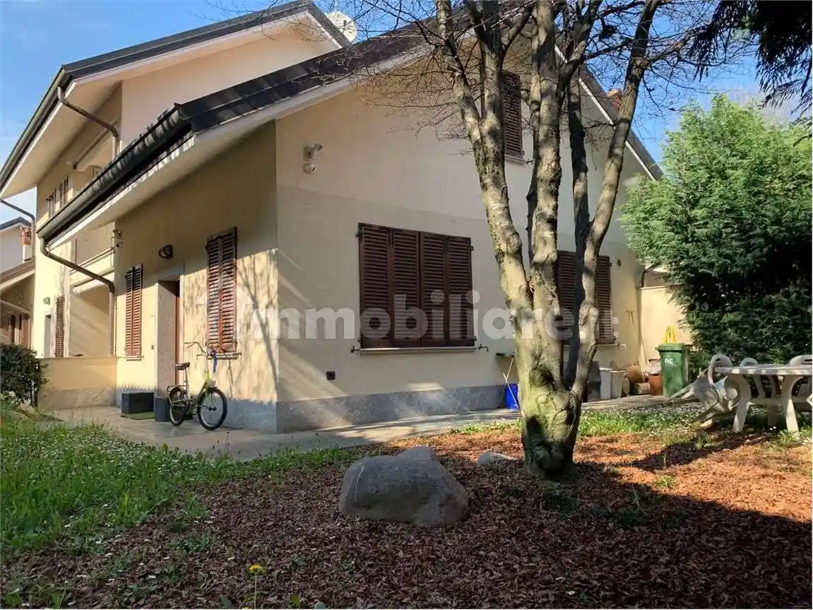 Villa in vendita a Gorgonzola