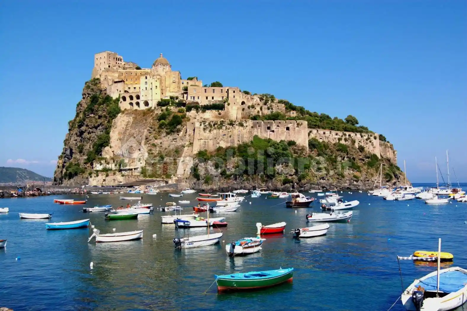 Appartamento in vendita a Ischia