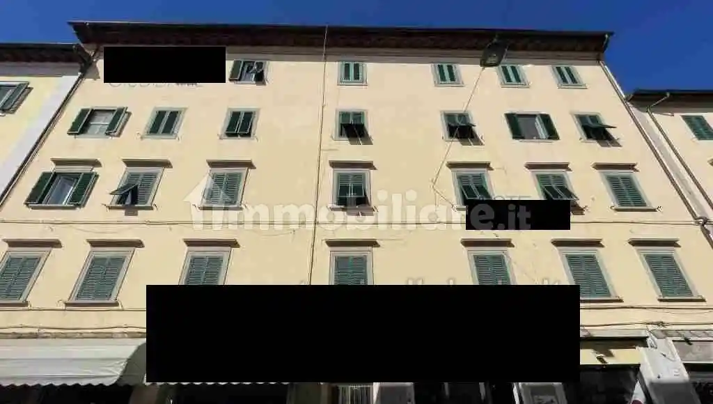 Appartamento in vendita a Livorno