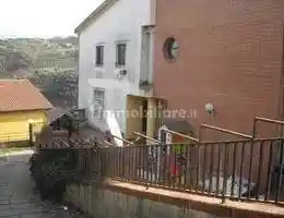 Appartamento in vendita a Carolei