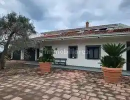 Villa in vendita a Corigliano-Rossano