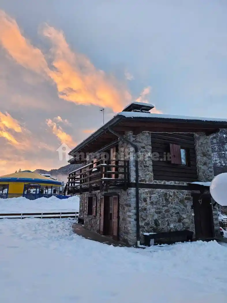Villa in affitto a Corteno Golgi