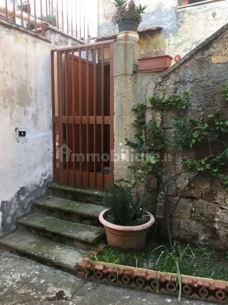 Casa indipendente in vendita a Valle di Maddaloni