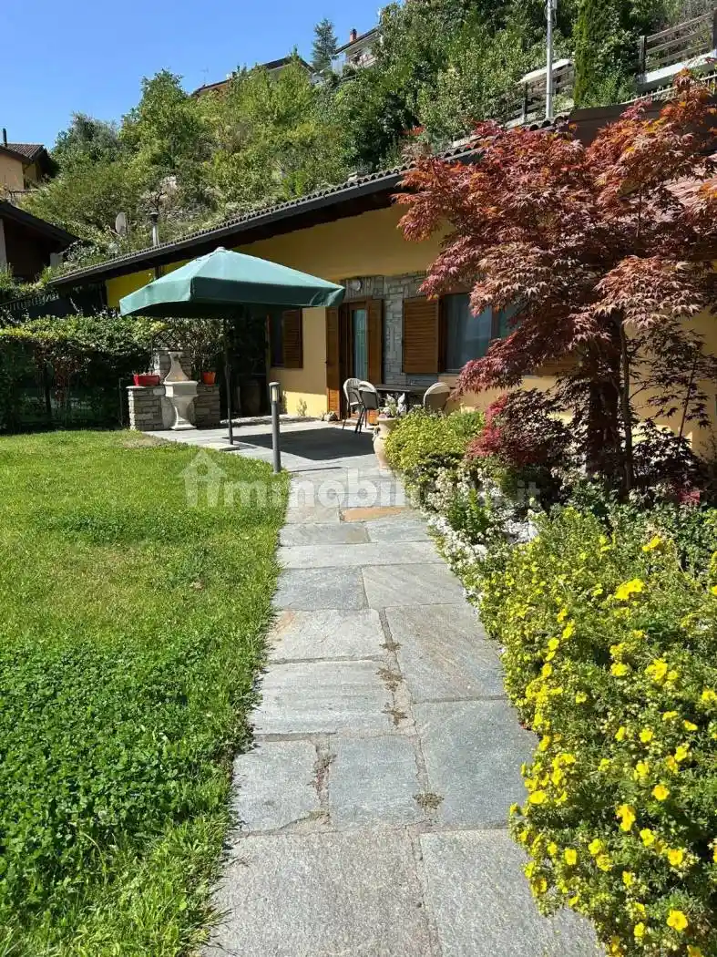 Villa in vendita a Aosta