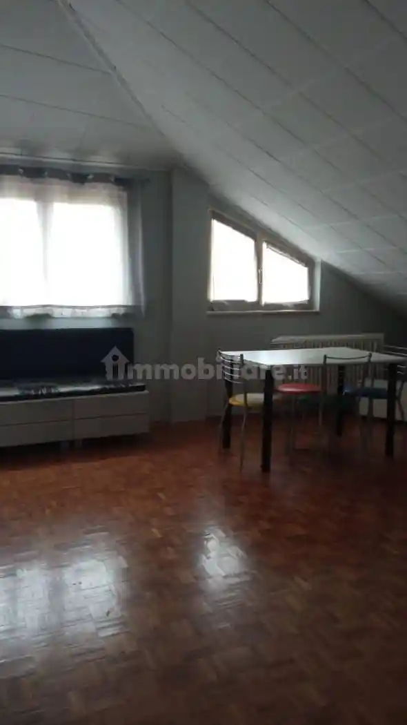 Attico - Mansarda in affitto a Asti