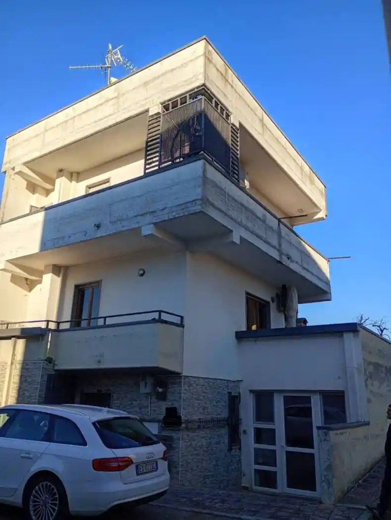 Villa in vendita a Atella