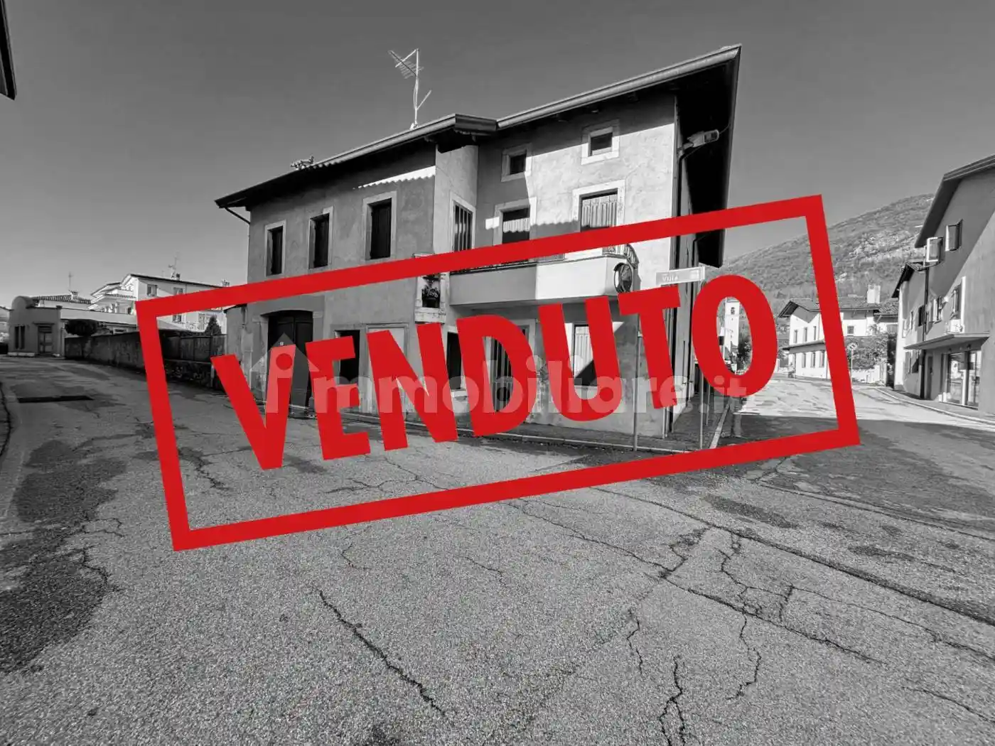 Villa in vendita a Travesio