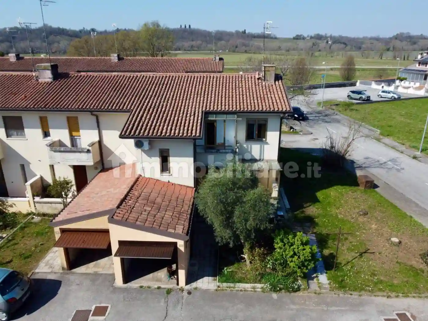Villetta a schiera - foto 2