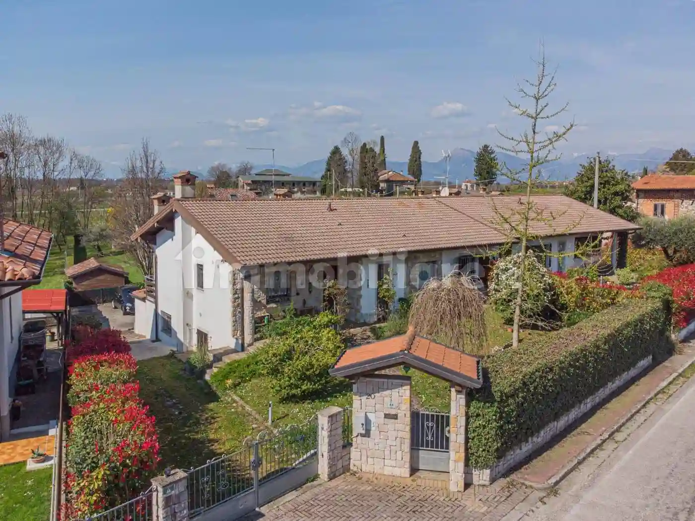 Villa - foto 2