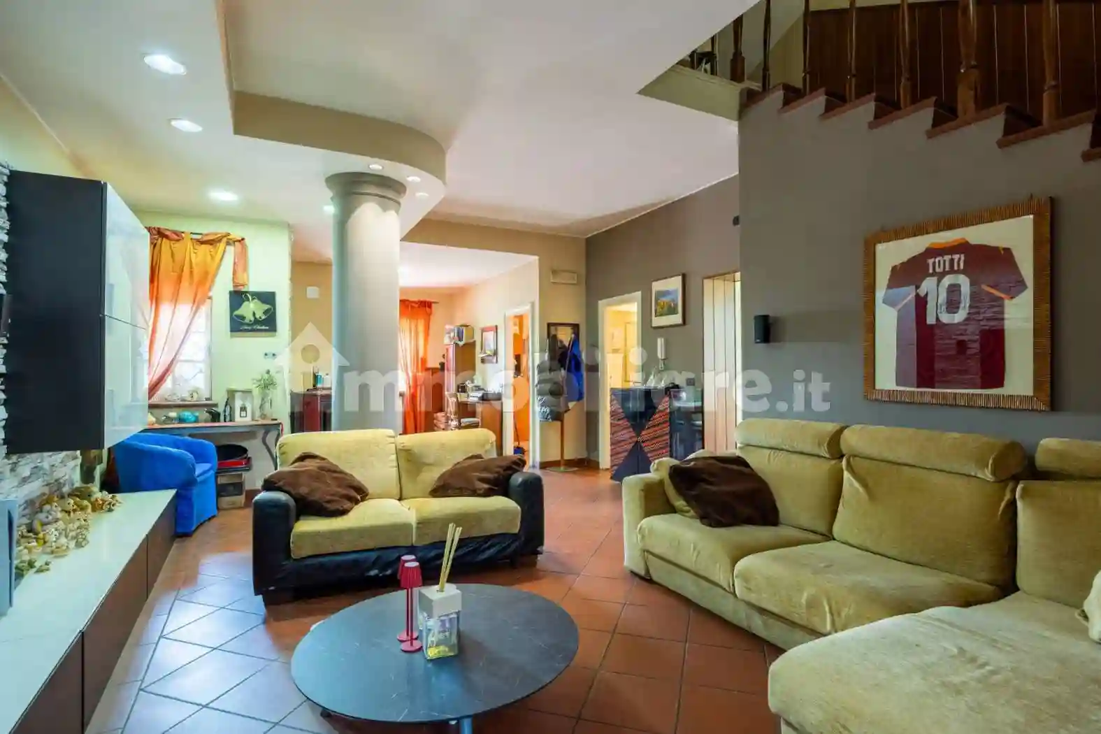Villa - foto 2