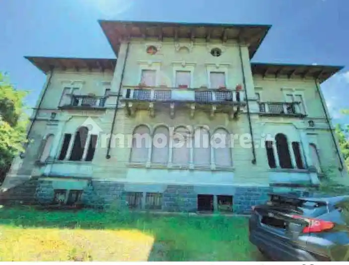 Villa in vendita a Cossato