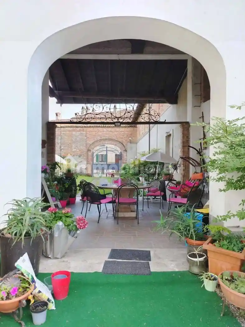 Appartamento in affitto a Arena Po