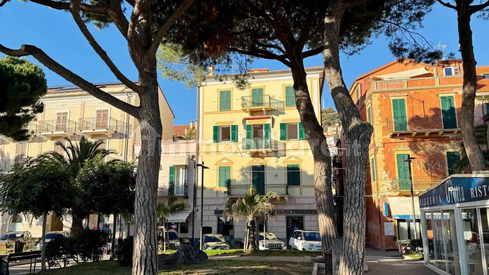 Appartamento in vendita a Finale Ligure