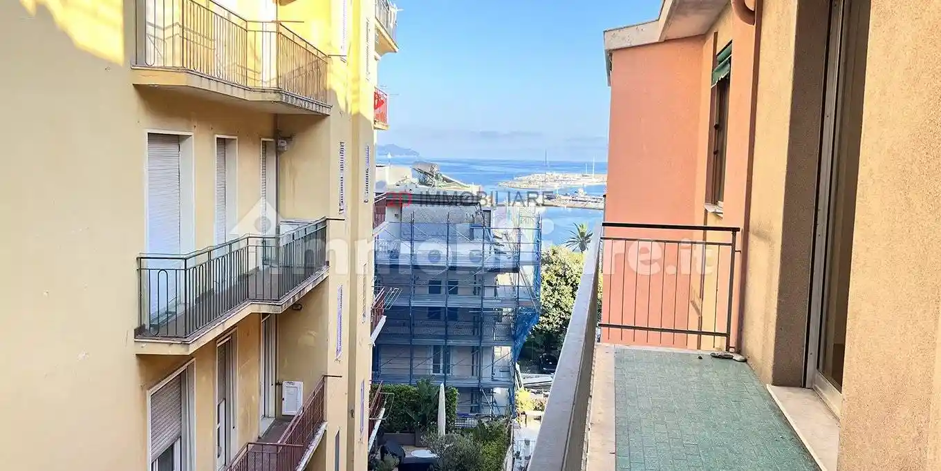 Appartamento in vendita a Rapallo