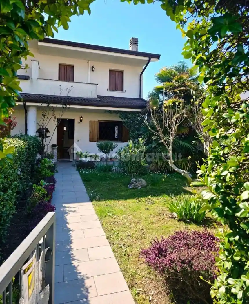 Villetta a schiera in vendita a Martignacco