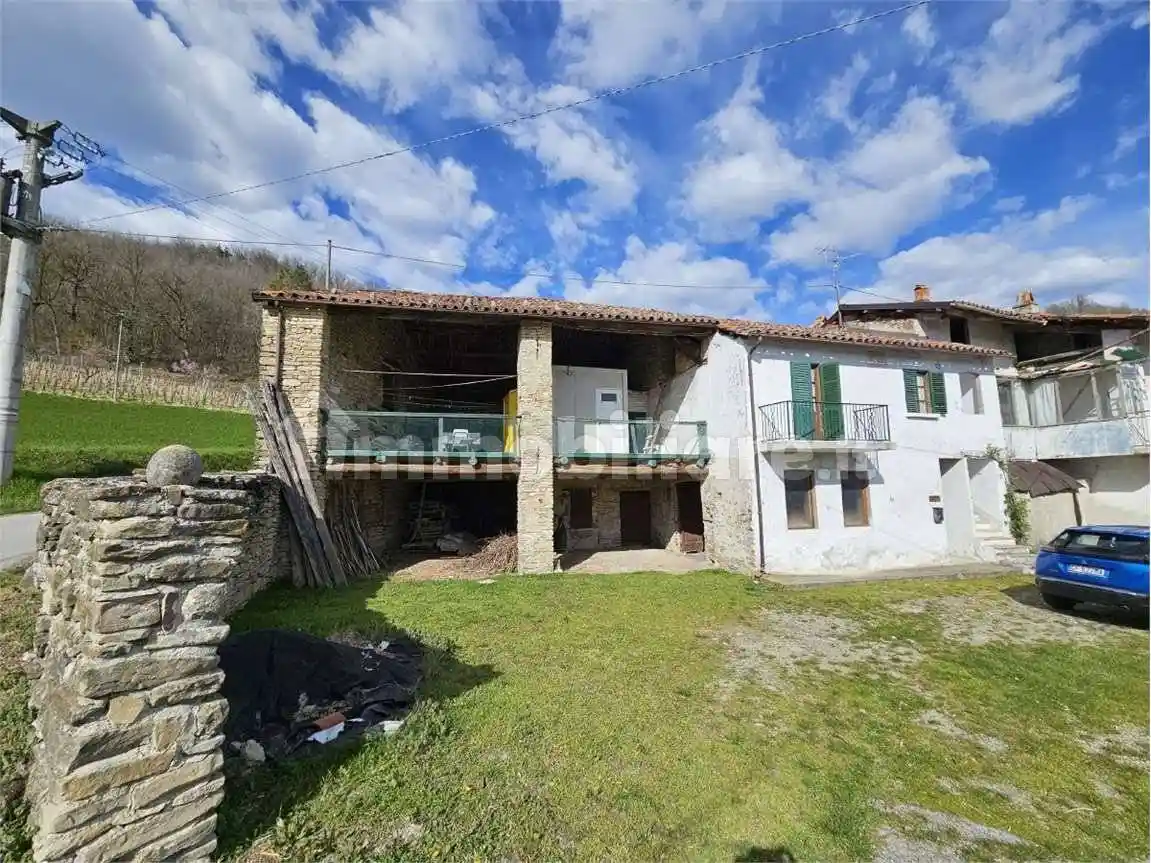 Casa indipendente in vendita a Castellino Tanaro