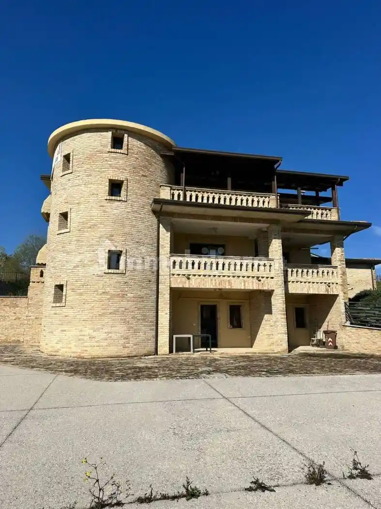 Villa in vendita a Ortona