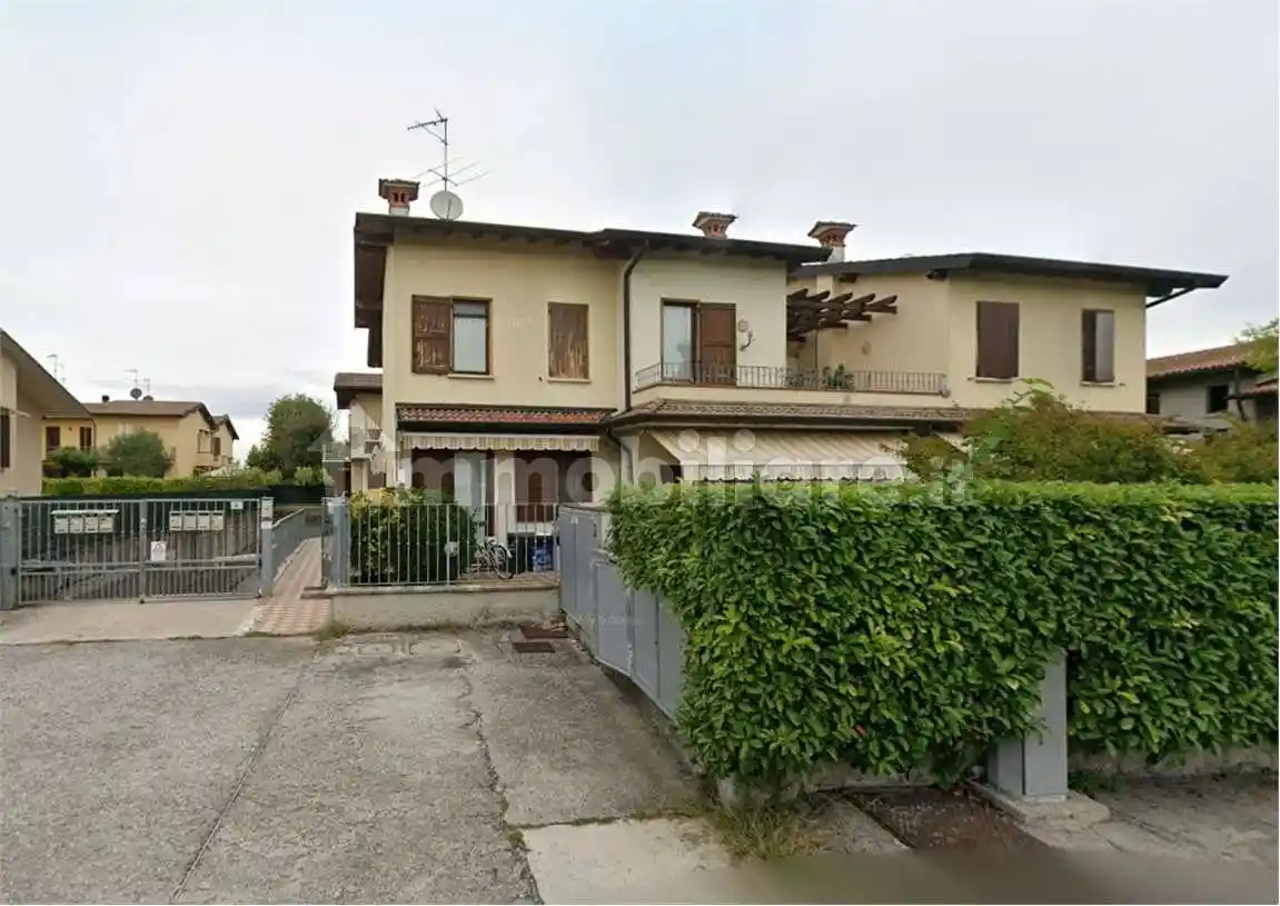 Appartamento in vendita a Leno