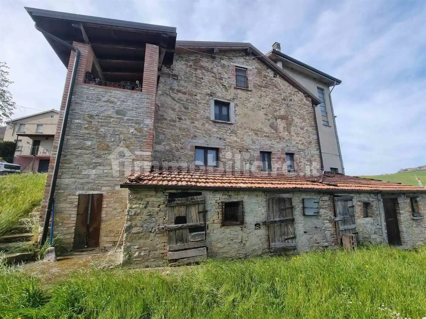 Rustico - Casale in vendita a Piozzano