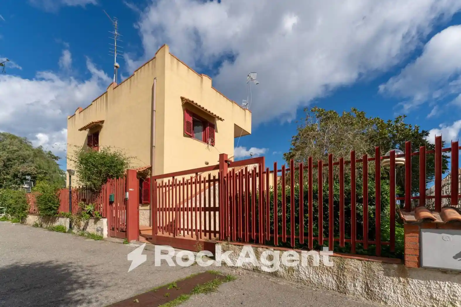 Villa in vendita a Aci Catena