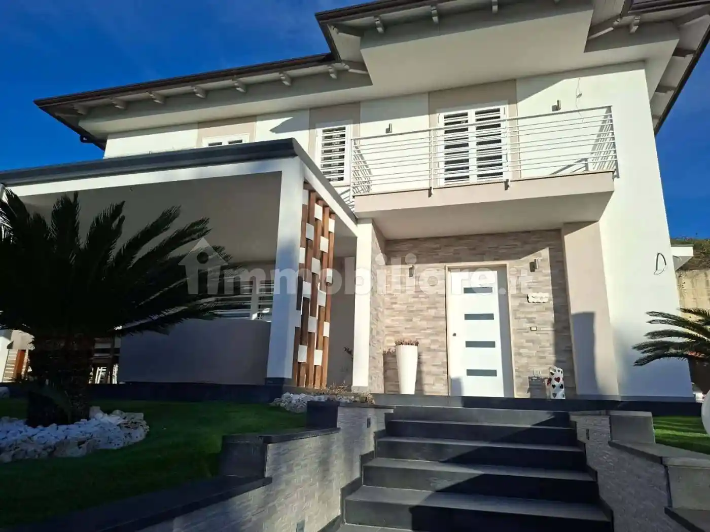 Appartamento in affitto a Quarto