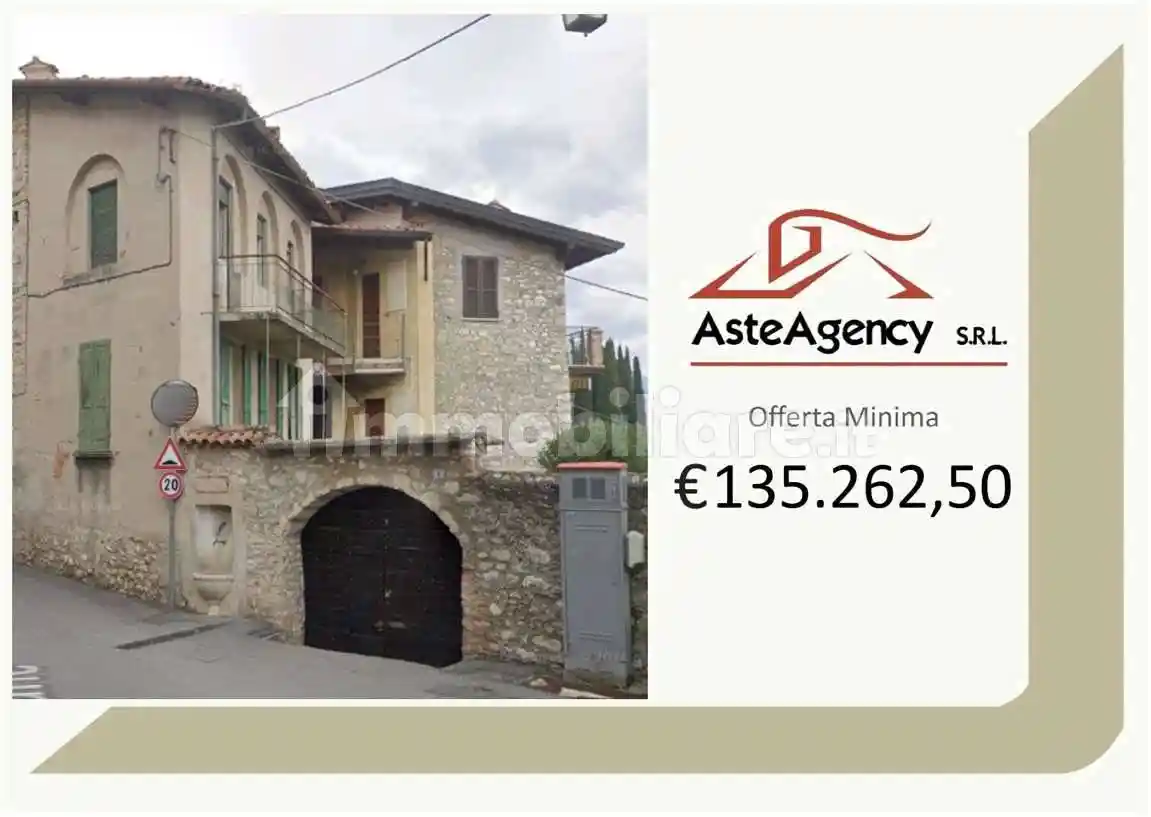 Appartamento in vendita a Gardone Riviera