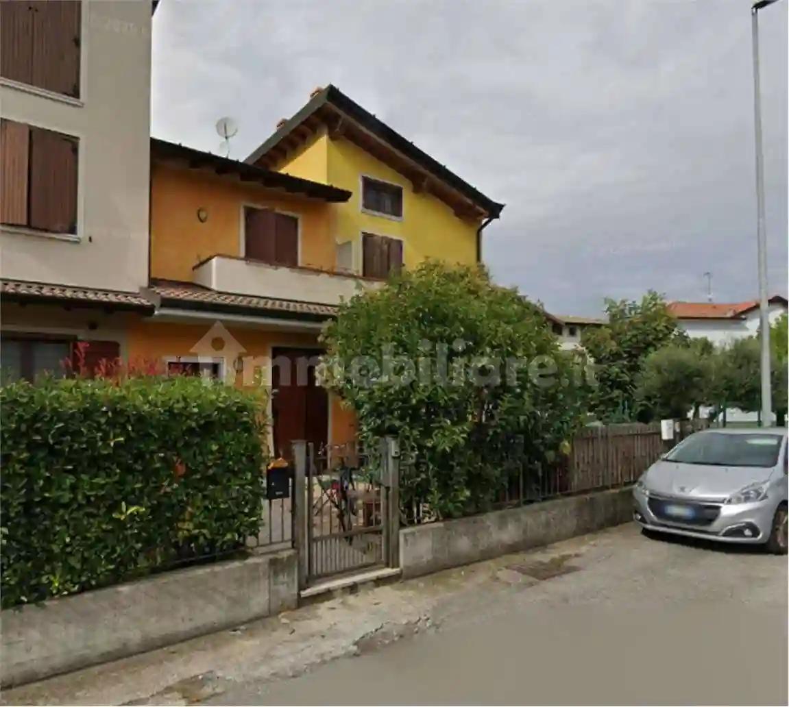 Villetta a schiera - foto 2