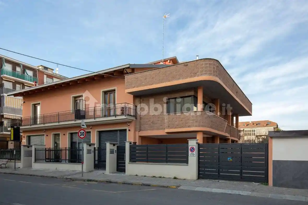 Villa in vendita a Grugliasco