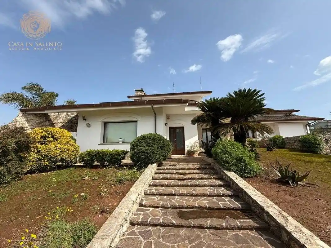 Villa in vendita a Tricase