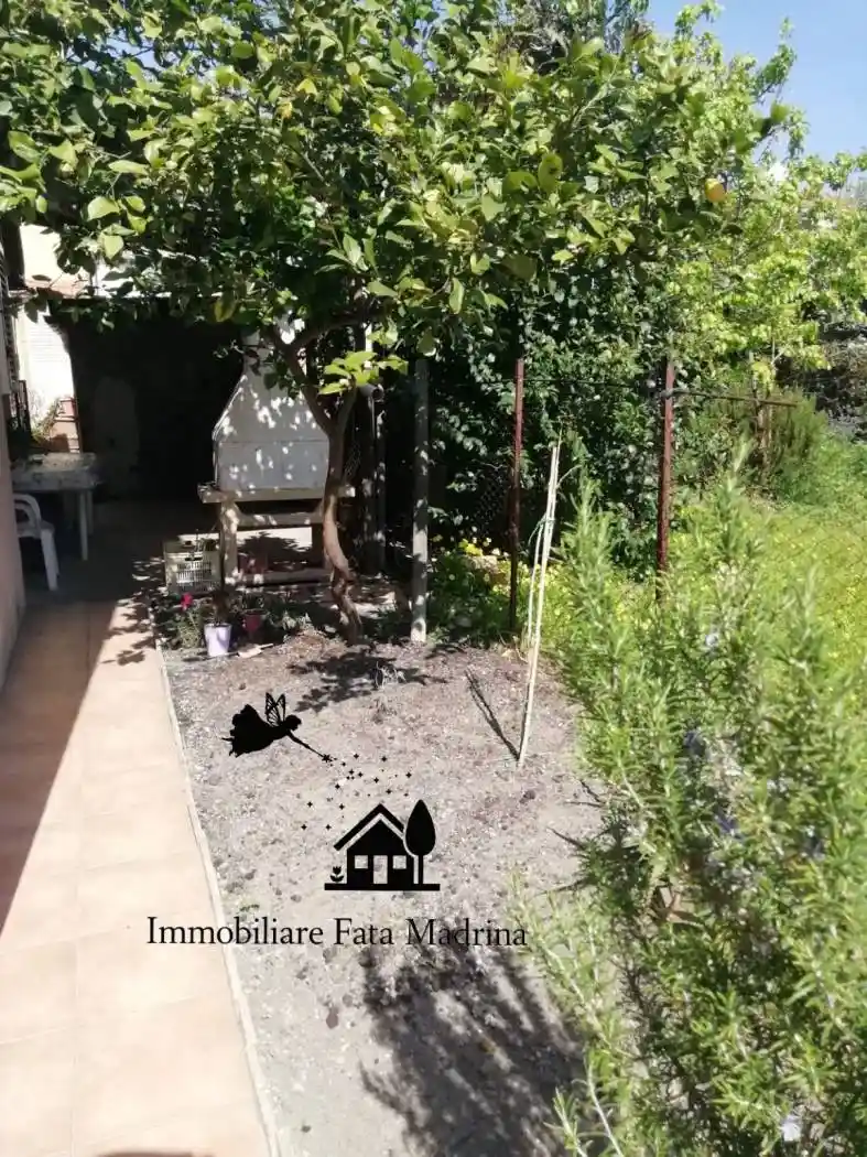 Appartamento in vendita a Campiglia Marittima