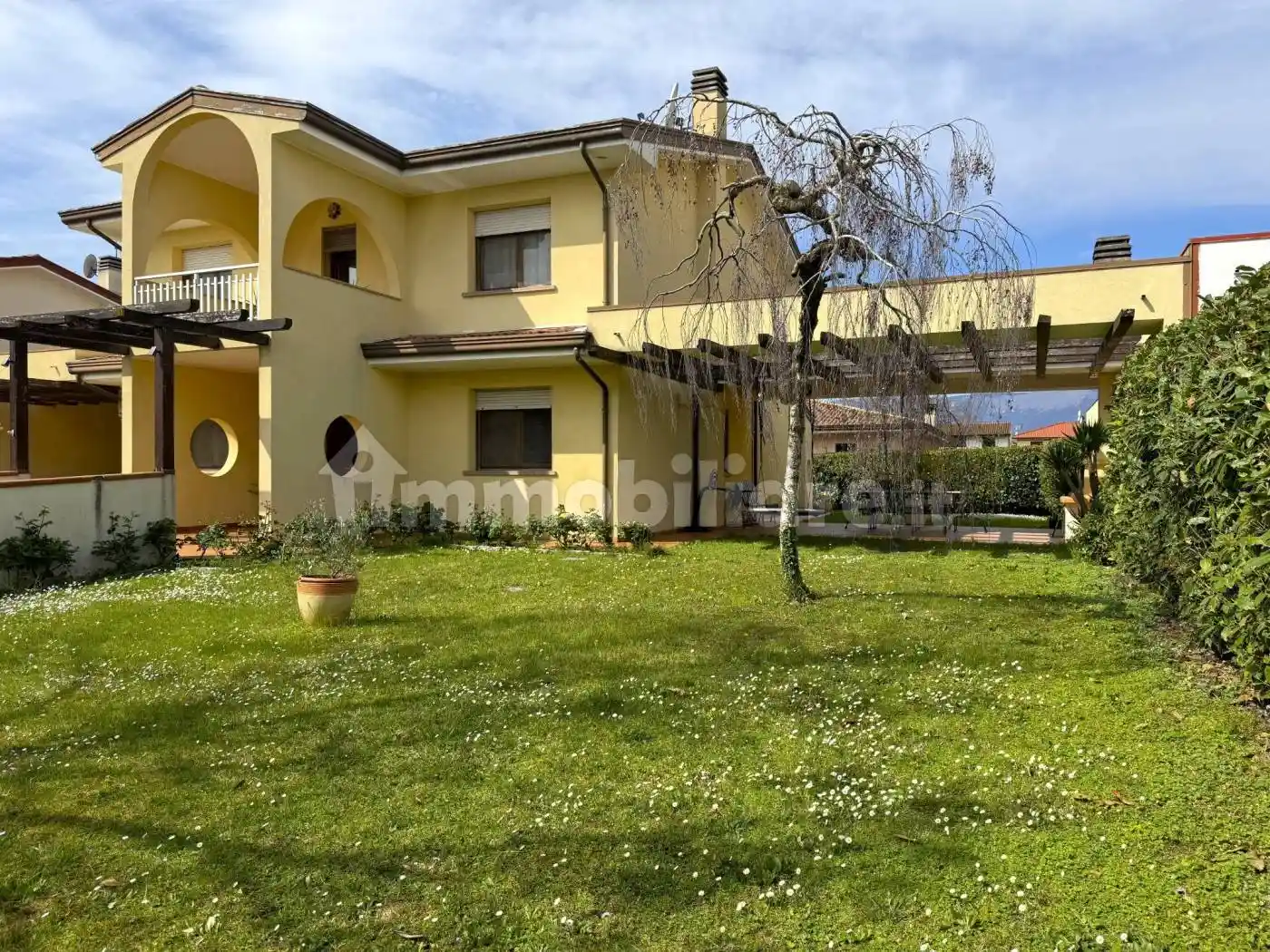 Villa in vendita a Roveredo in Piano